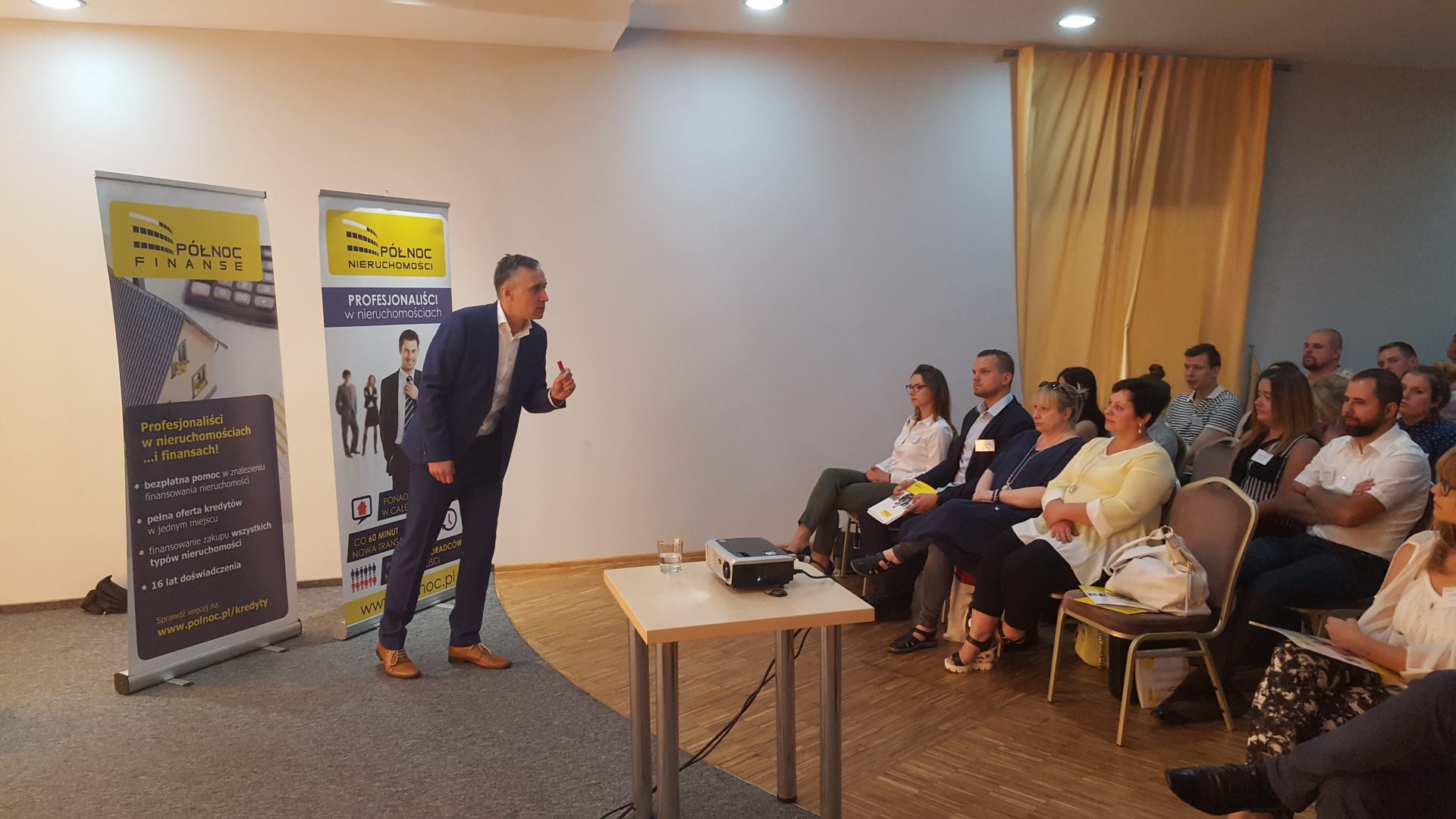 Czego jeszcze nie wiesz o pozyskiwaniu nieruchomości? – wywiad z trenerem Dawidem Mareckim