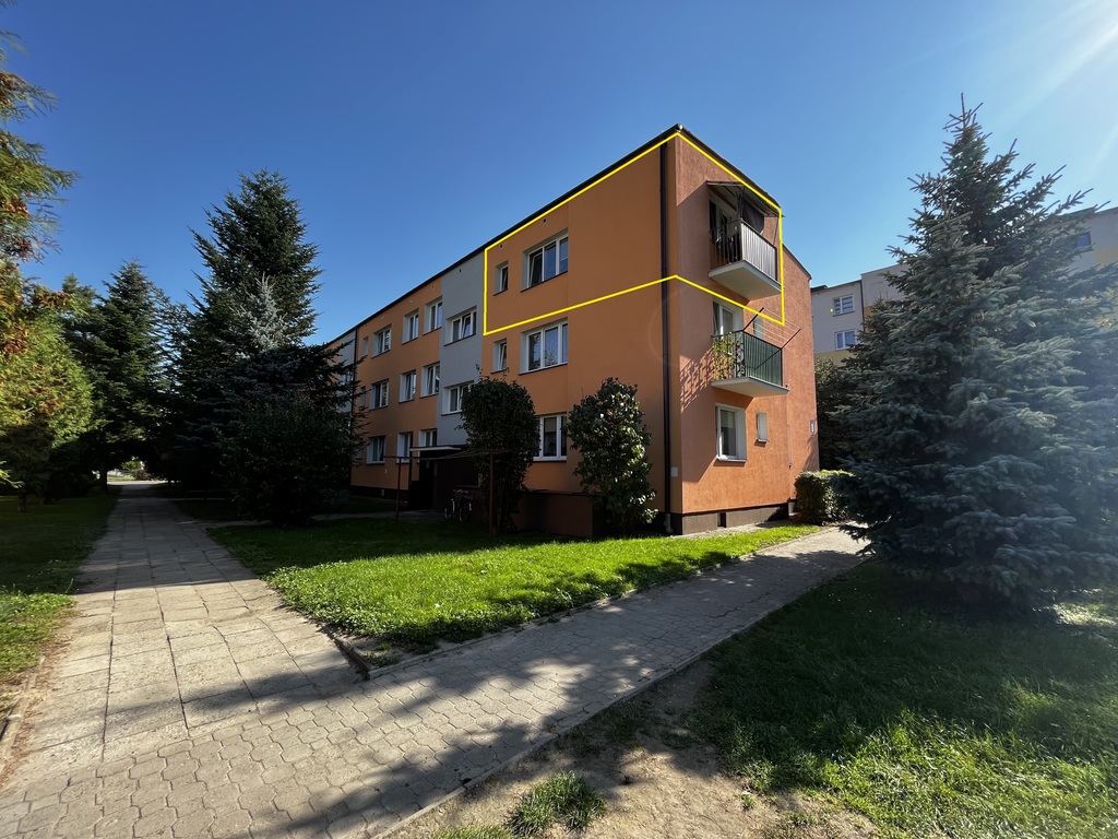 Mieszkanie w bloku w centrum Werbkowic.