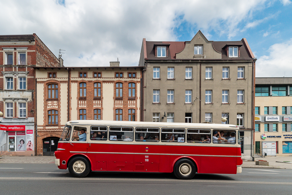 Dom – Piekary Śląskie, Szarlej, Bytomska