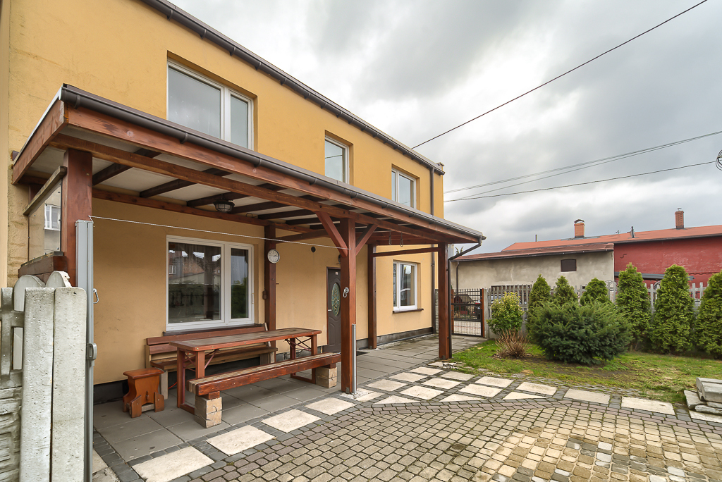 Dom – Radzionków, Mazura