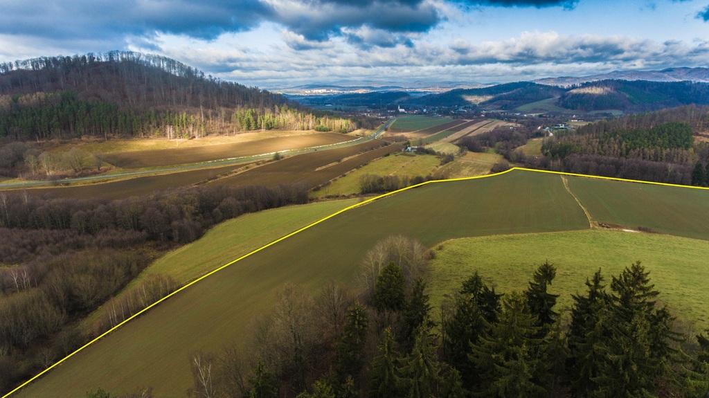 Działka – Żelazno