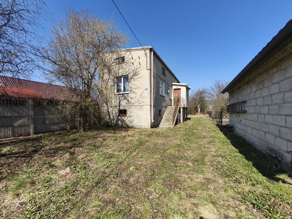 Dom – Łobaczew Duży