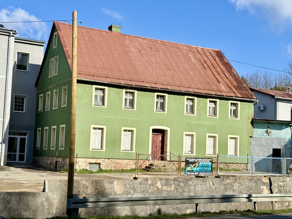 Dom – Dziwiszów, ul. Karkonoska