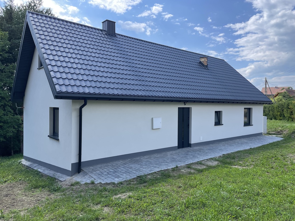 Dom – Równe, ul. Długa