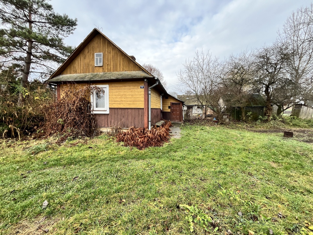 Działka – Hostynne-Kolonia