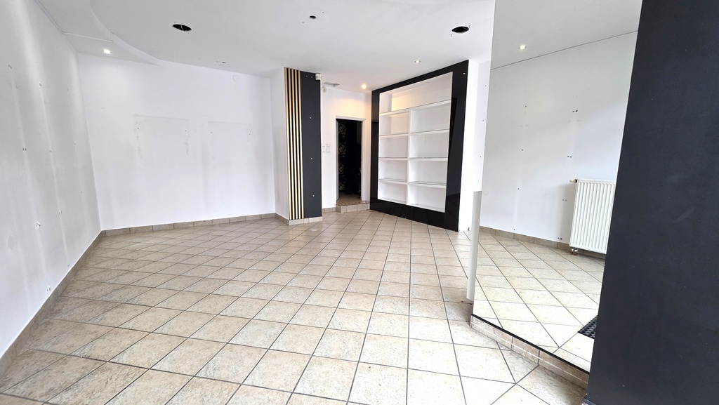 Lokal – Częstochowa, Stare Miasto, al. Aleja Najświętszej Maryi Panny