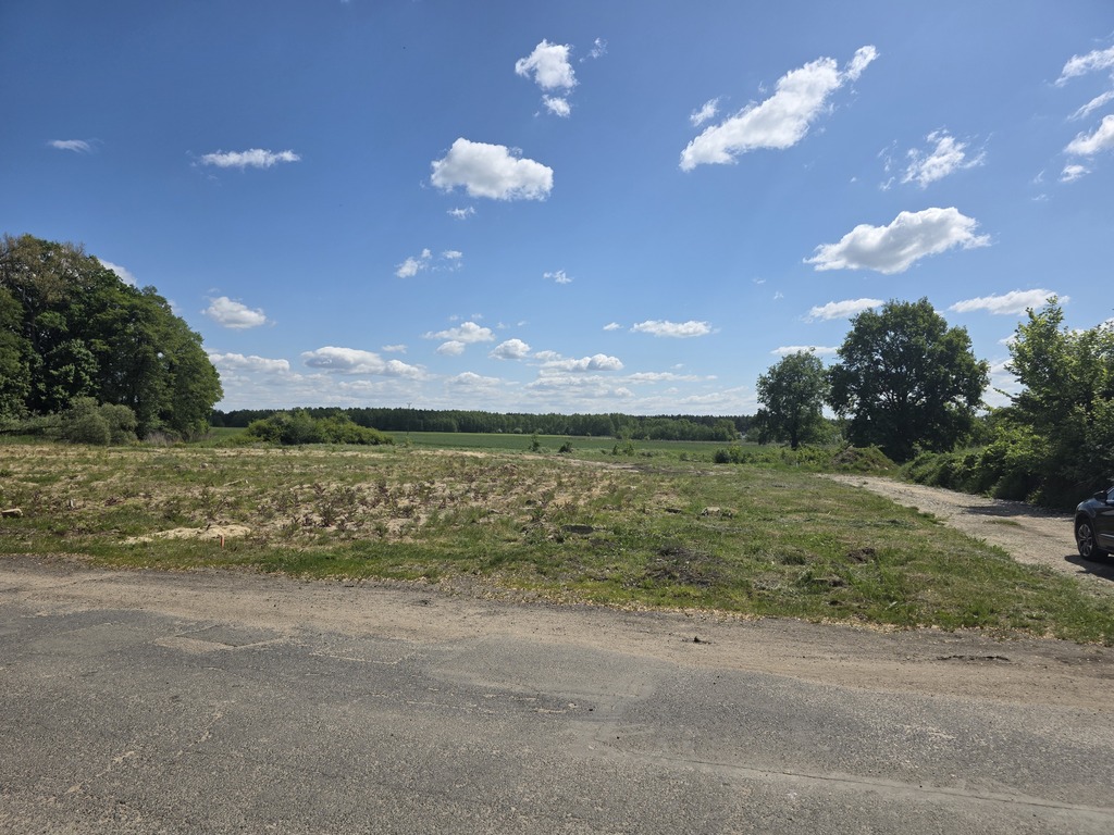 Działka – Wojszyn