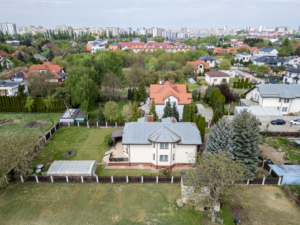 Dom – Warszawa, Wawer