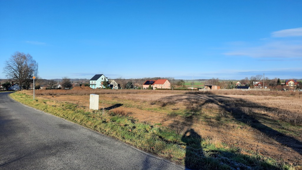 W pełni uzbrojona działka w Żeliszowie