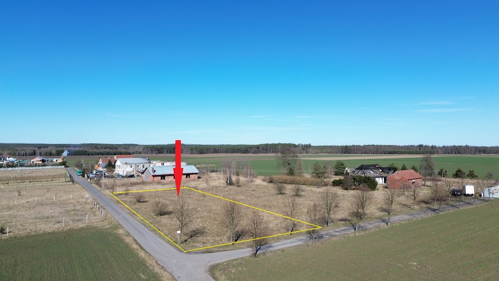 Działka mieszkaniowo-usługowa w Czernej