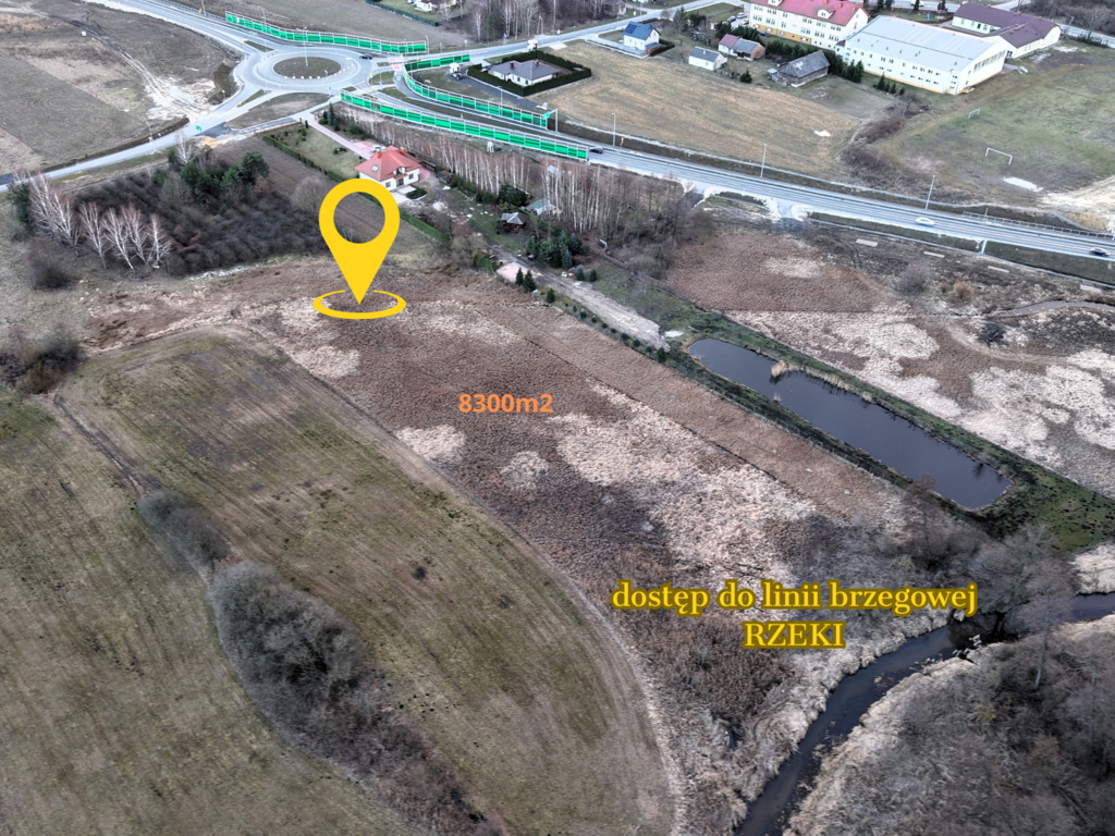 Działka budowlana z pozwoleniem na staw przy rzece