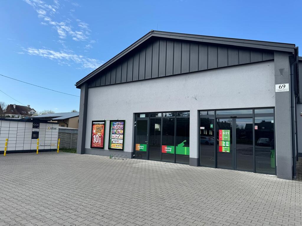 Piękny lokal użytkowy - 700 m2- Busko Zdrój.