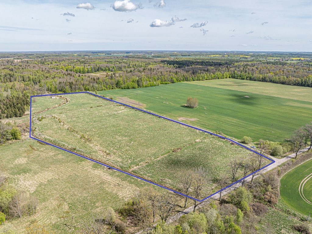 Grunt – 6,2683 ha – Pierławki, gm. Płoskinia