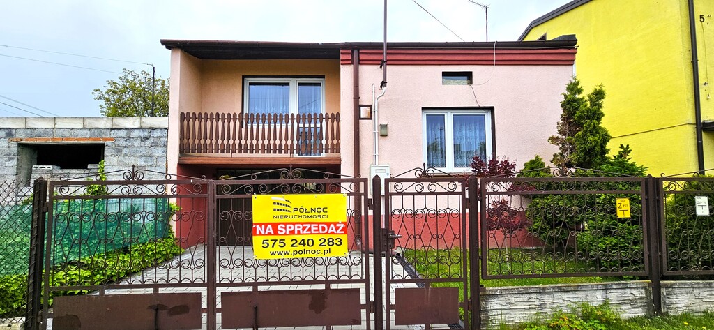 Dwa małe domy na sprzedaż-Kowalowiec