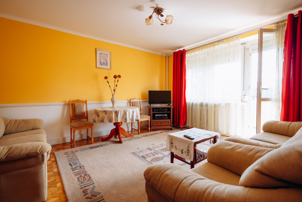 Przestronne mieszkanie na ul. Niemcewicza!