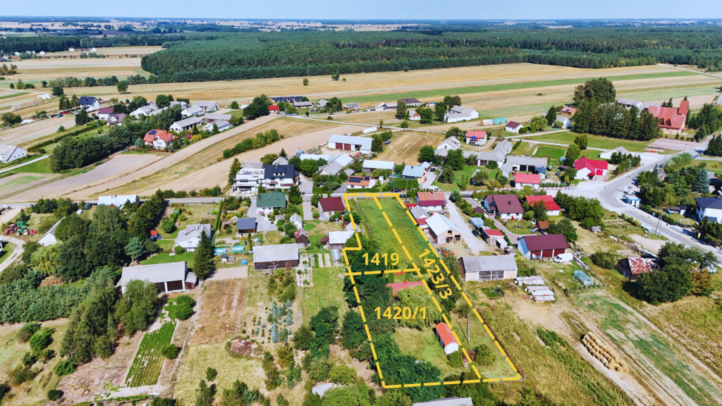 Dom drewniany z działką 3490m² – Olszewnica
