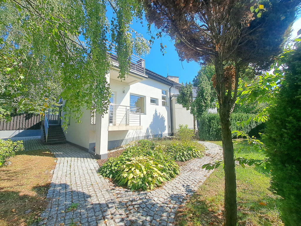 dom z ogrodem na wynajem - ul. Wyżgi