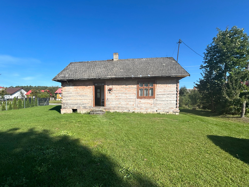 Szarowola: Twój Kawałek Raju z Potencjałem!