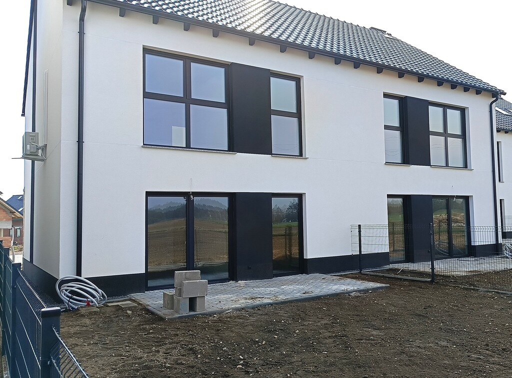 Nowe mieszkanie 4 pokojowe z balkonem
