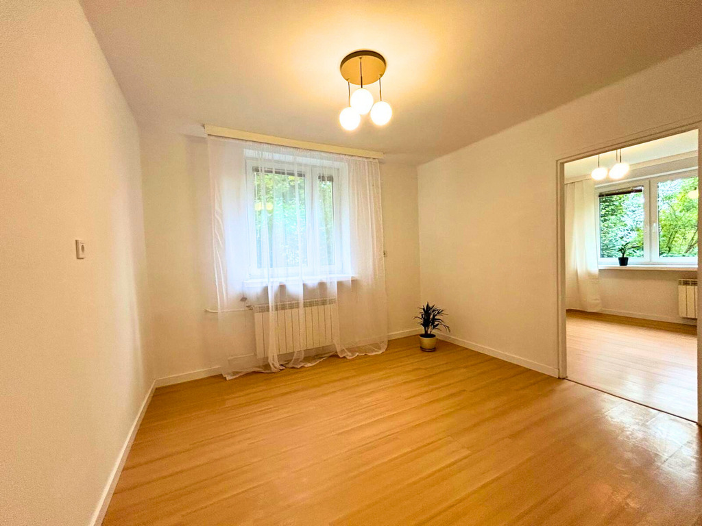 Mieszkanie 2 pokojowe na parterze + ogród