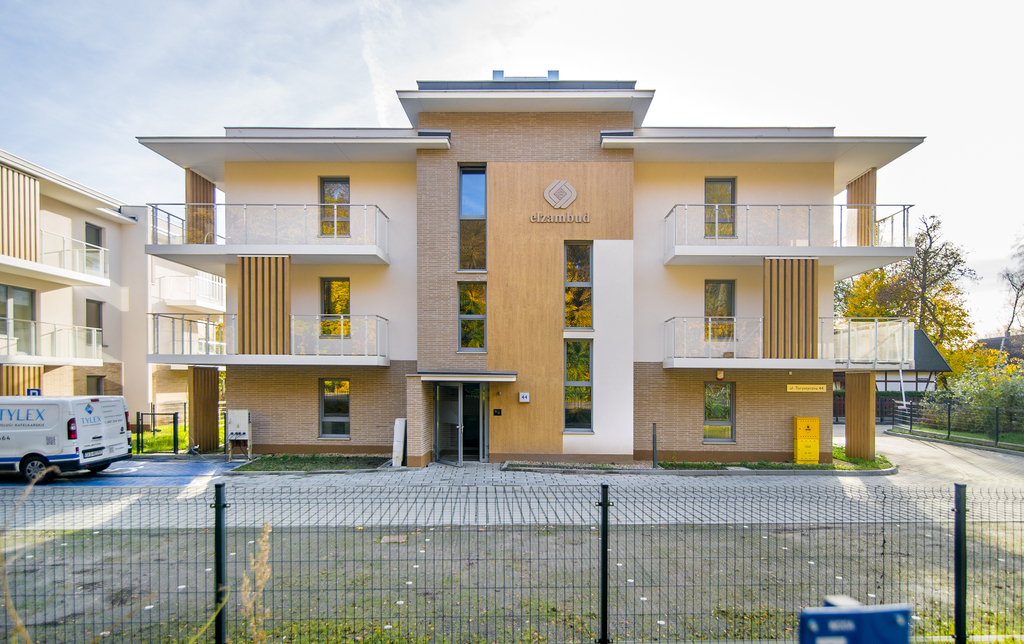 TURYSTYCZNA 44 – LOKAL PREMIUM