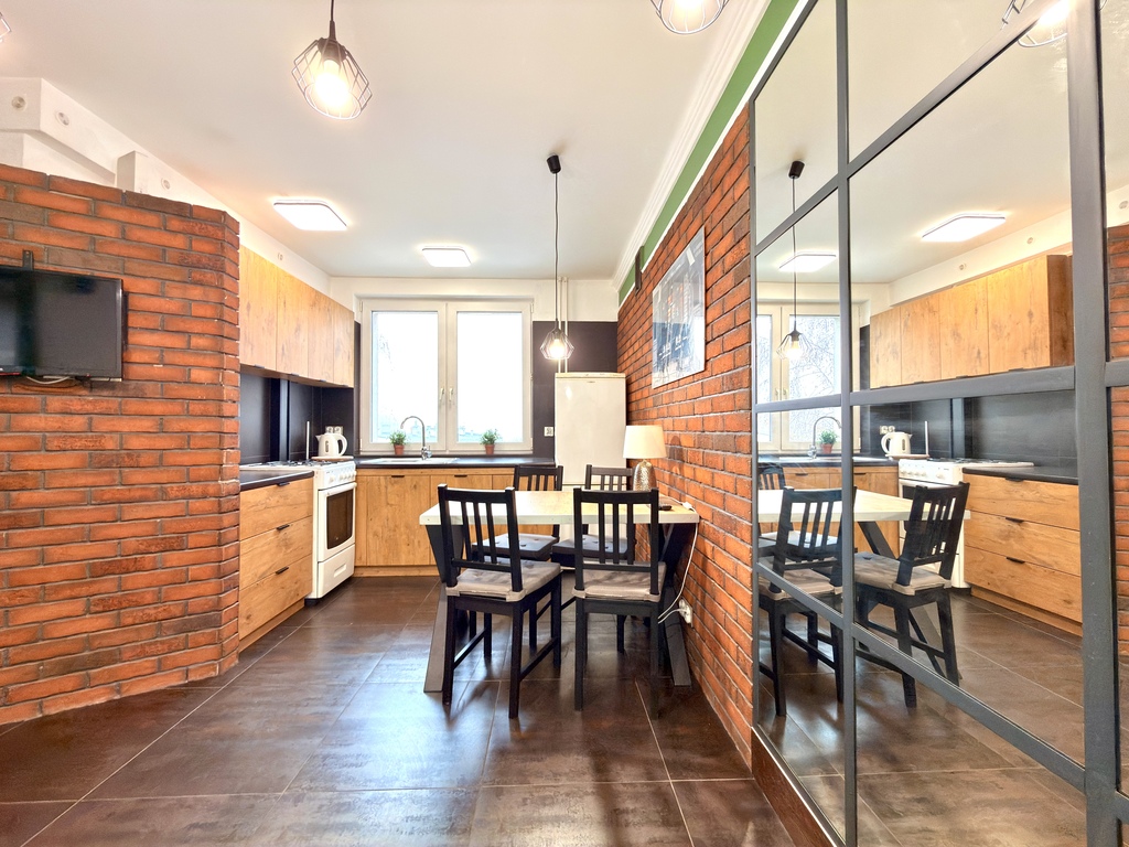 Wynajmę 3 pok. w Centrum Katowic ! Parking x2 !