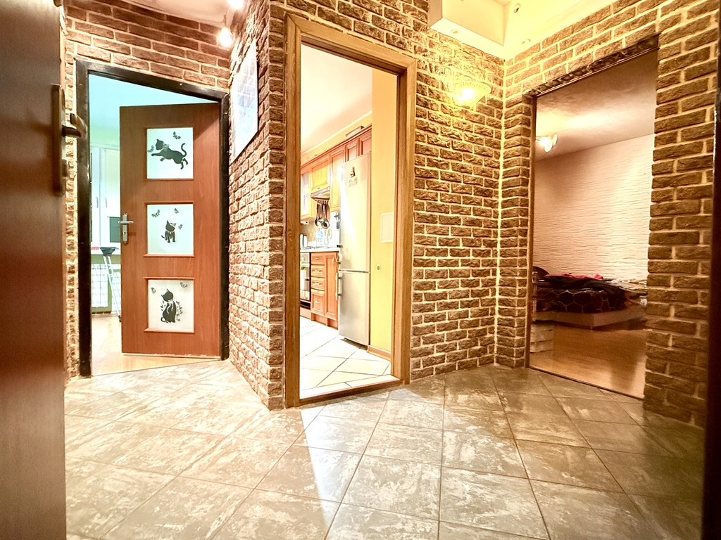 Ładne 2 pok, ogrzewanie woda-miejskie, Kopernika !