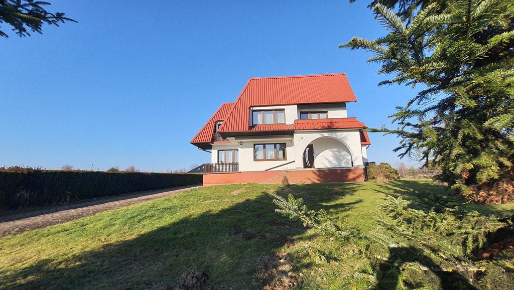 Dom w malowniczej miejscowości | Wancerzów