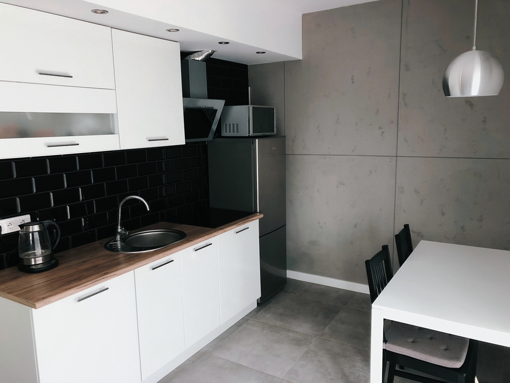 Nowoczesna kawalerka z balkonem