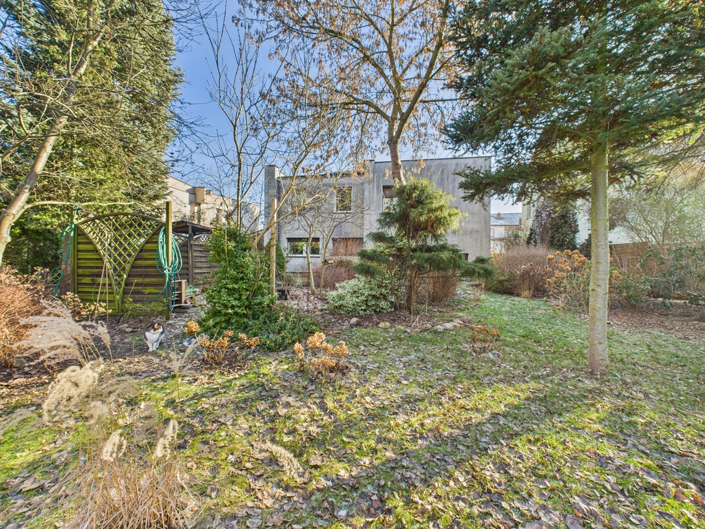 Dom wolnostojący / 3 osobne wejścia / Radwanice