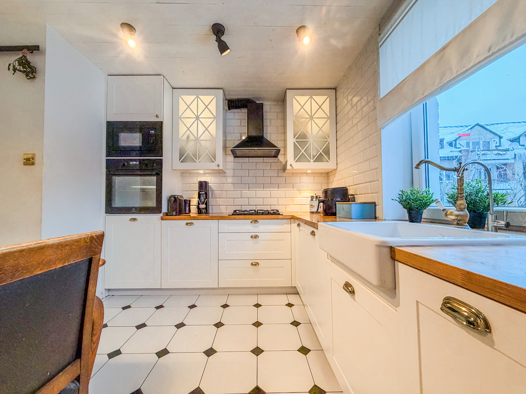 Mieszkanie na 1 piętrze w centrum po remoncie!