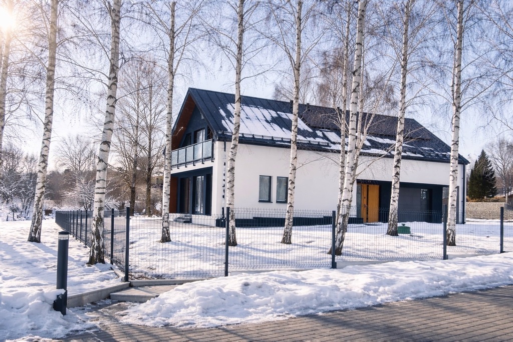 Nowoczesny dom - stodoła/5 pokoi/154m2