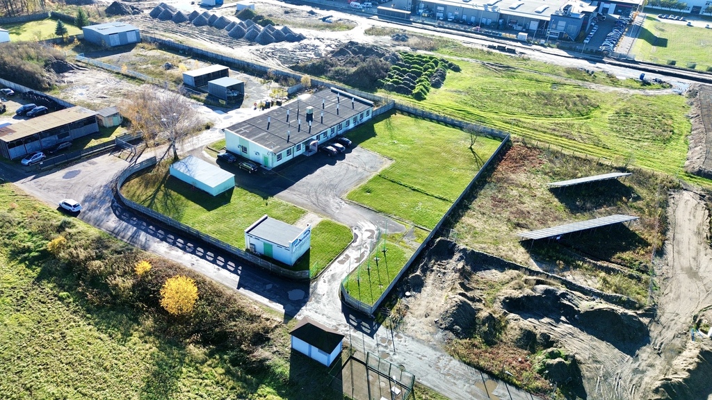 Sprzedam lub wynajmę obiekt 450m2, - Blachownia !
