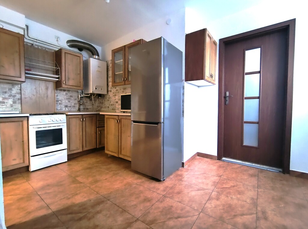 Na wynajem duża kawalerka w Zamościu