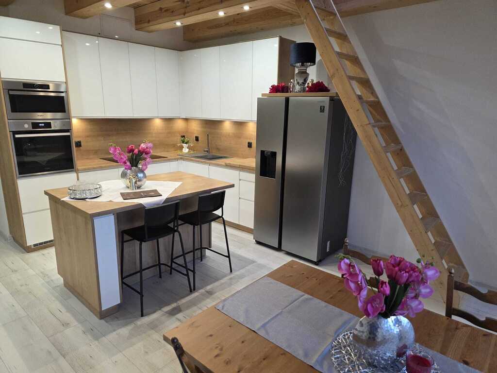 Mieszkanie 5 pokoi jak dom w Bolesławcu