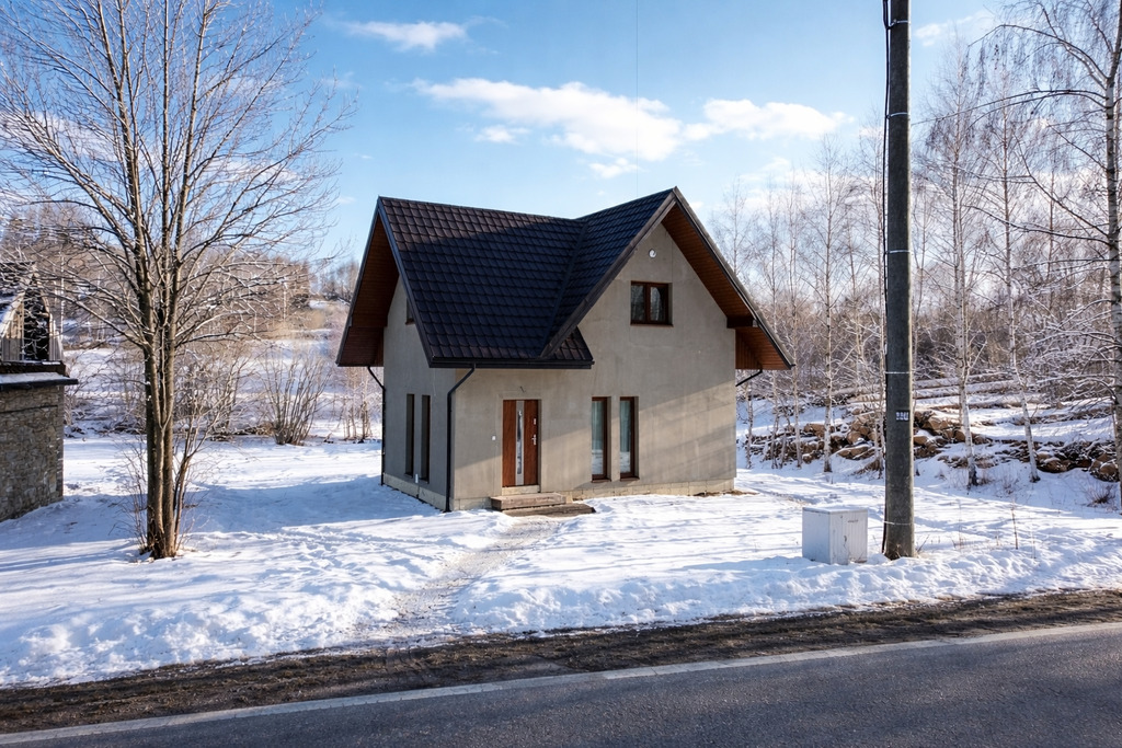 Nowy dom z widokiem na pola i las | Piekielnik