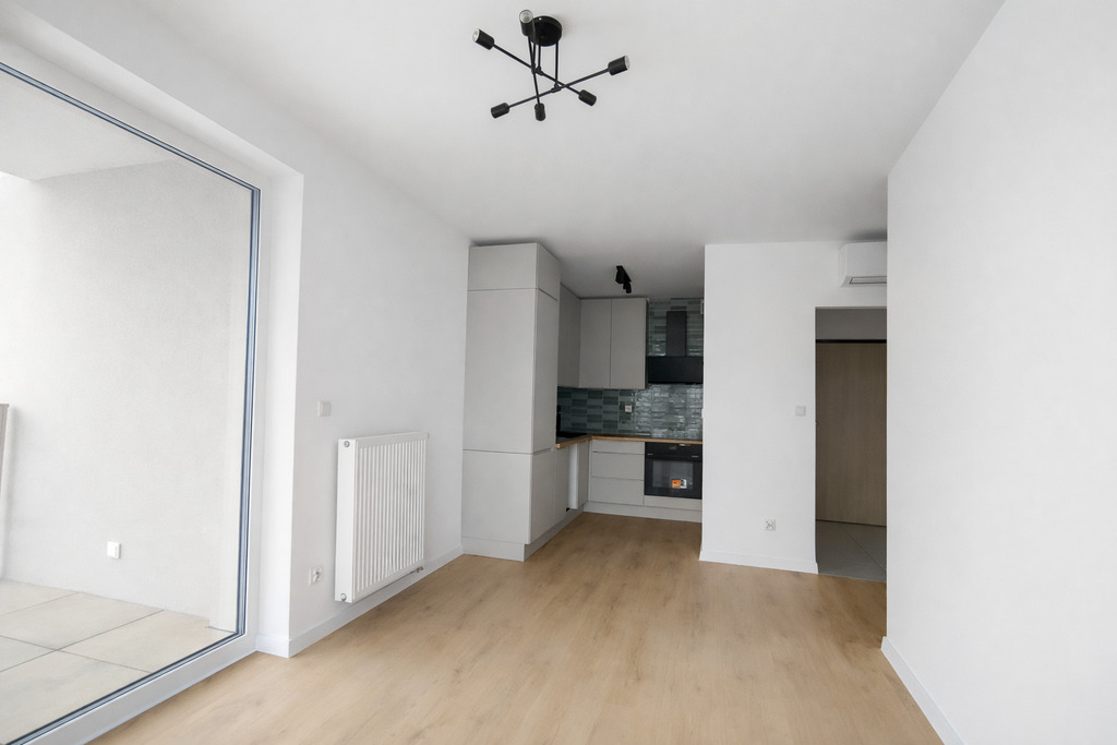 2 pokoje, balkon, komórka lokatorska, Śródmieście