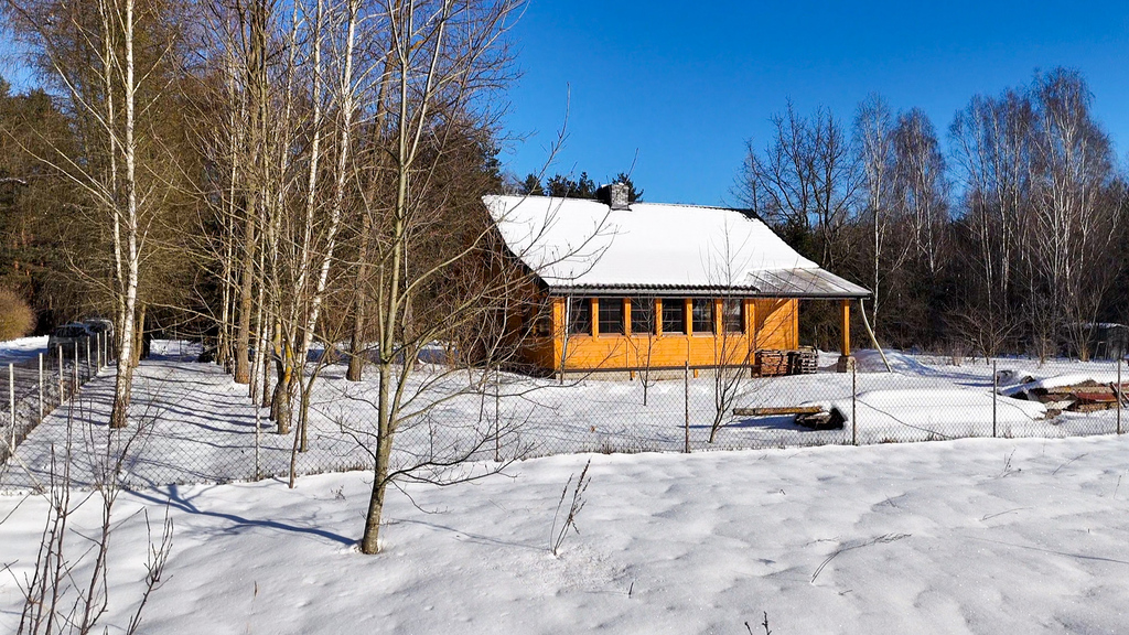 Urokliwy dom z działką przy lesie!