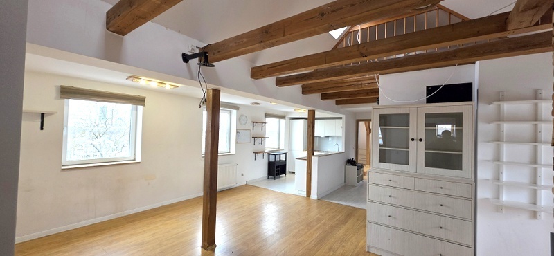 4 pokoje / wyjątkowe mieszkanie/ bezczynszowe