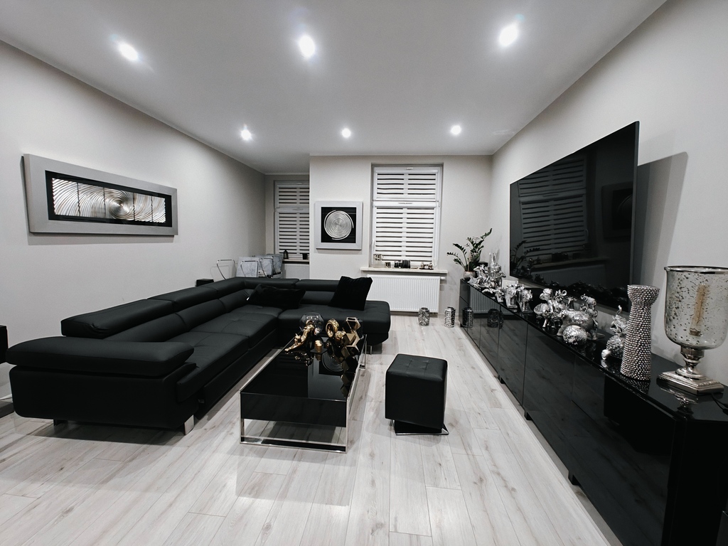 Przestronne eleganckie mieszkanie po remoncie