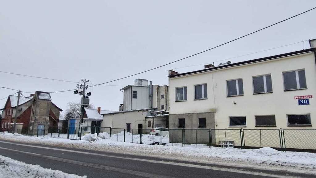 Budynki  magazynowo - produkcyjne. Przechlewo.