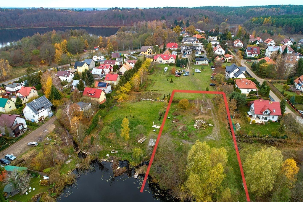 Ciekawy grunt z dostępem do wody.  Niespotykane