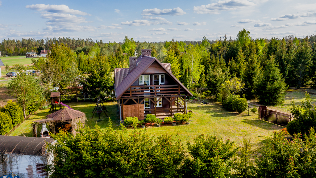Dom całoroczny w mazurskich klimatach