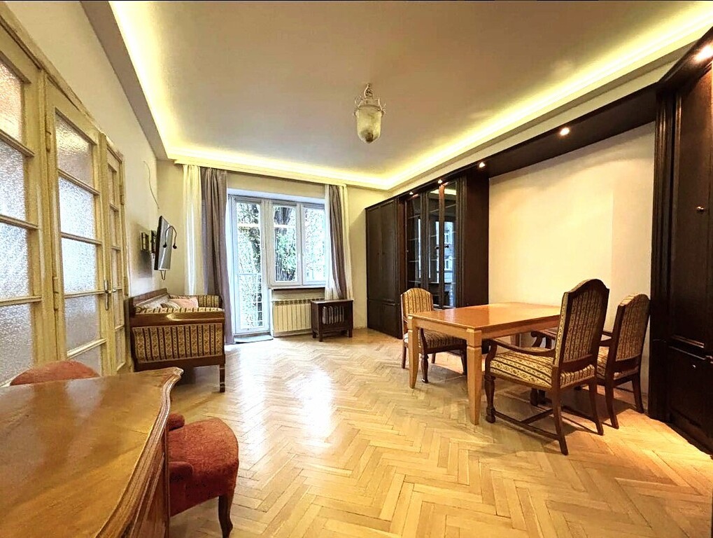 Mieszkanie, Samo centrum, 111m²  z parkingiem !!!