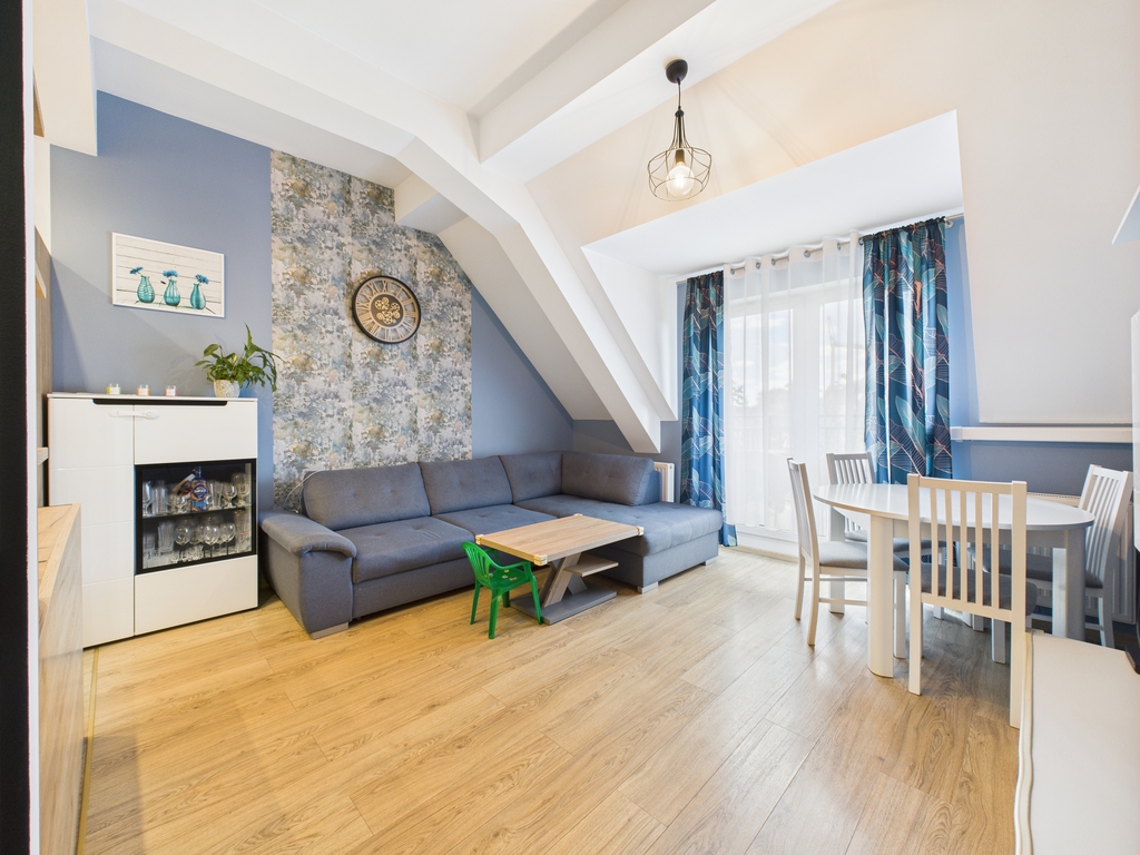 Mieszkanie, 3 pokoje, balkon, klimatyzacja,