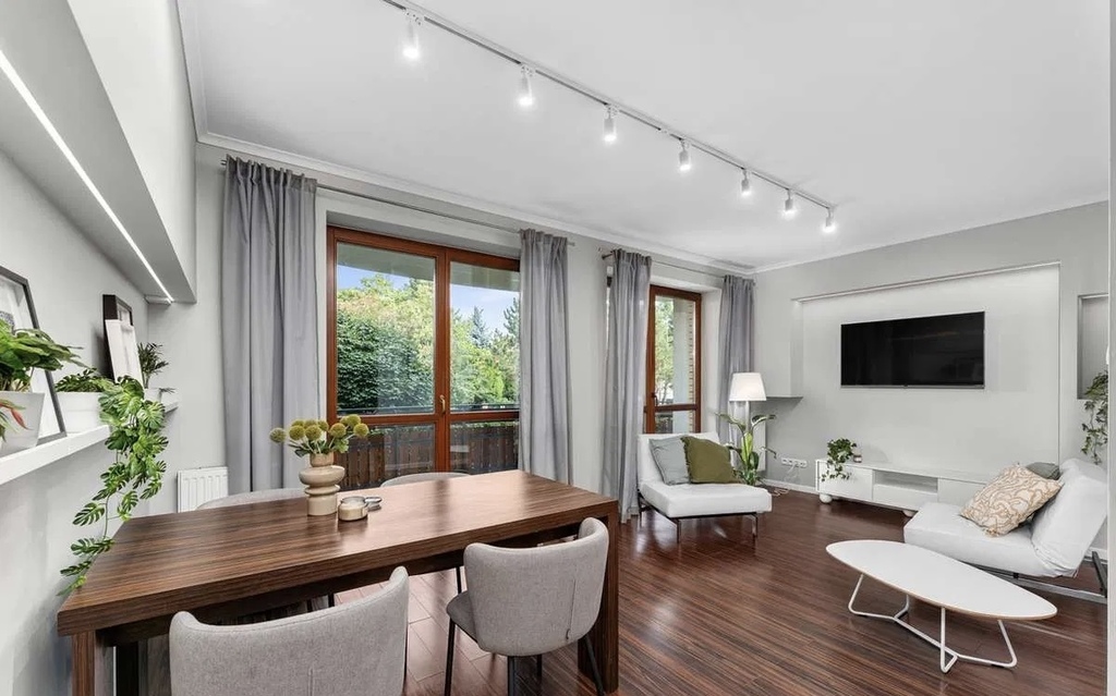 Mieszkanie  trzypokojowe w Zielonkach