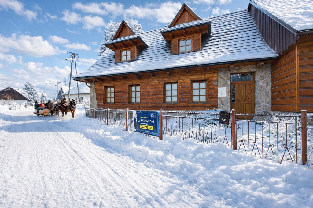 Klimatyczny dom w Jurgowie – do zamieszkania!