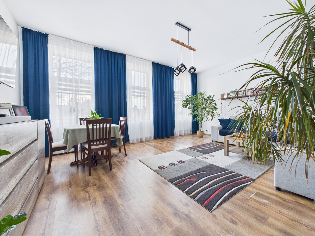 Mieszkanie na parterze z ogrodem