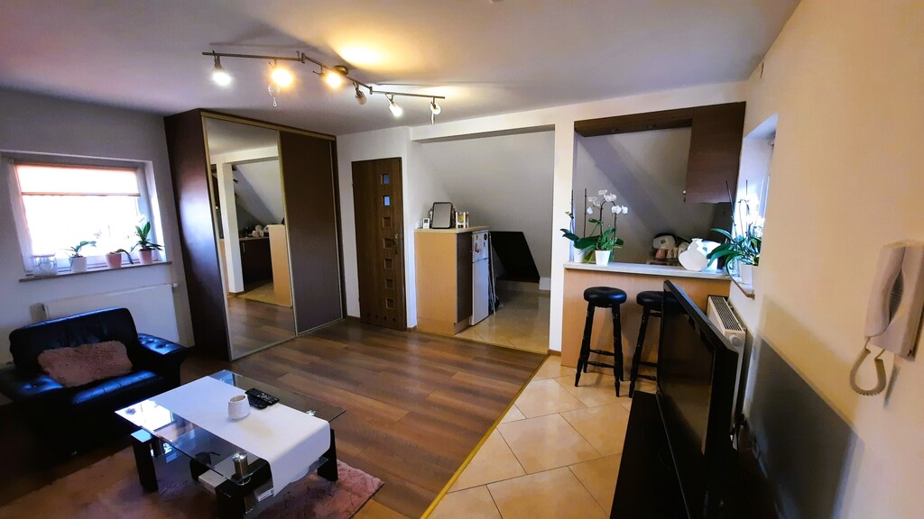 Kawalerka w centrum Bolesławca!