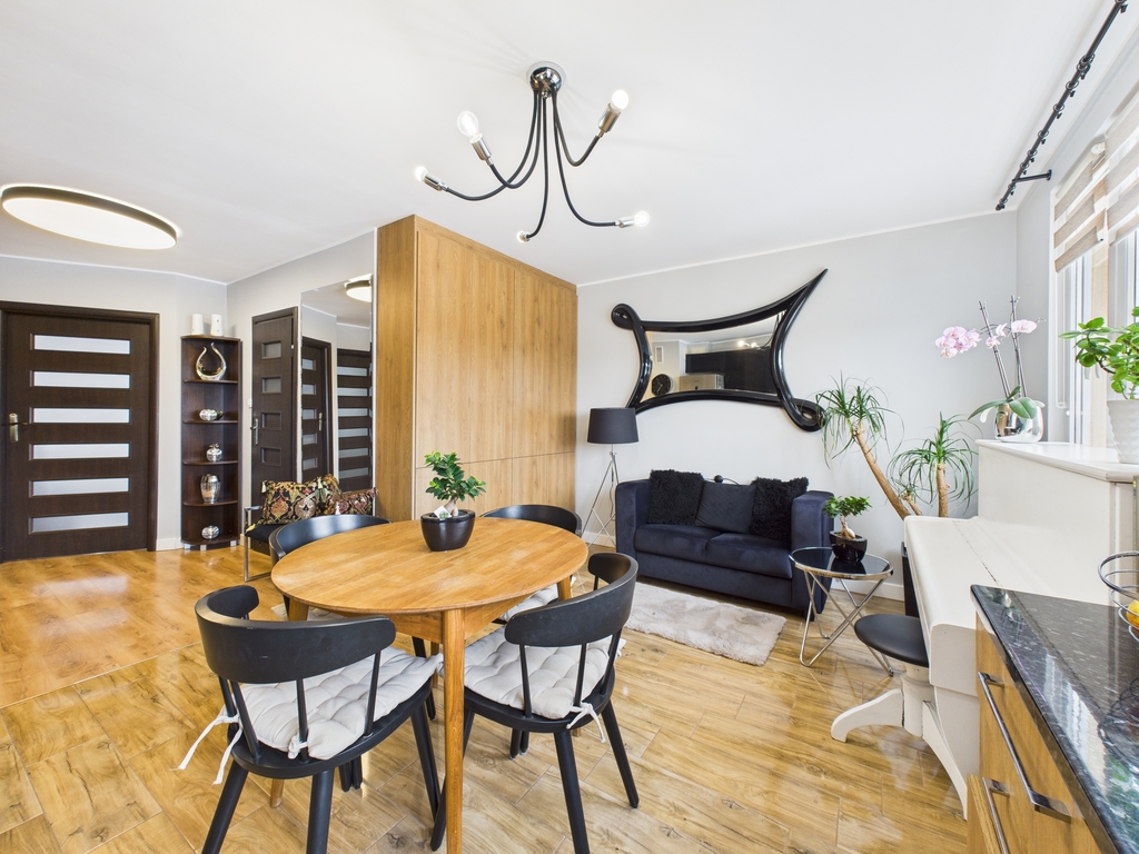 Atrakcyjne mieszkanie 3 pok.- Piekary A